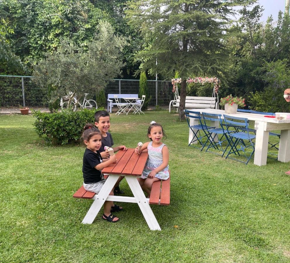 Orhan Havaya Sheʼar Yashuv Extérieur photo